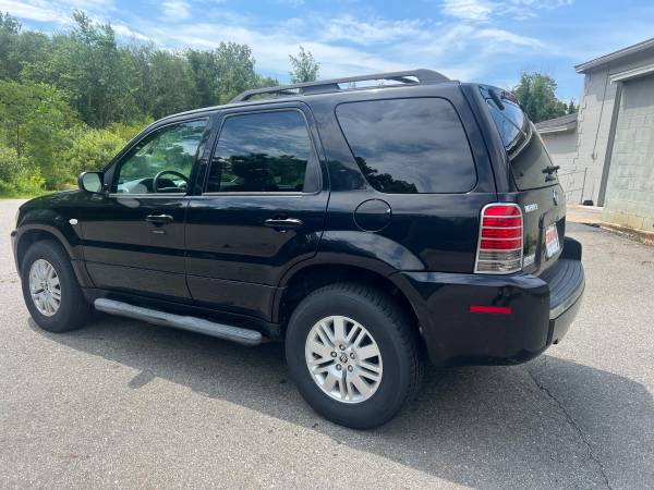 2006 Mercury Mariner funciona bien, SUV económico - $1.695 (límite de Mass / NH)63441268677889121
