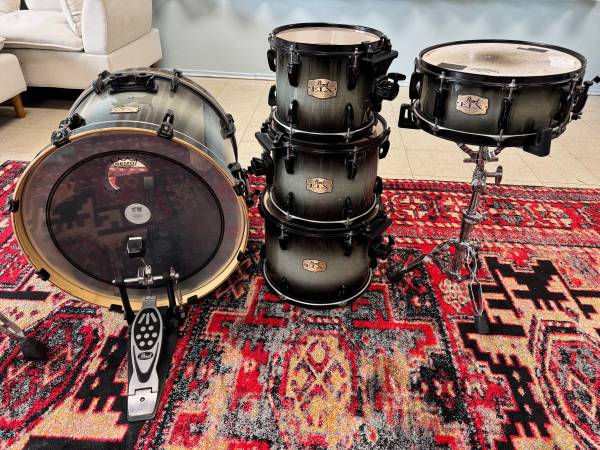 ELX Pearl export series 5 piece drum set - musical instruments