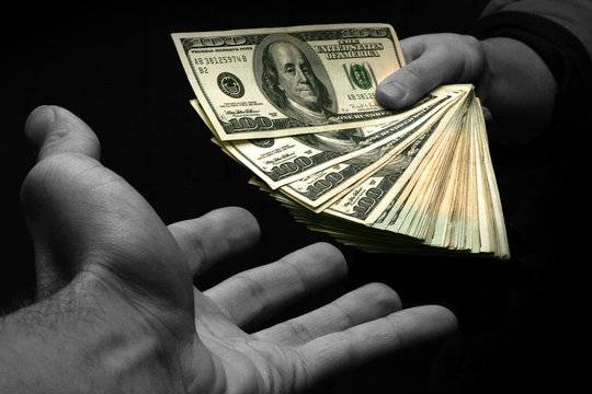 Find me a local house to buy, and I'll pay you $2,000.00 referral fee. 1