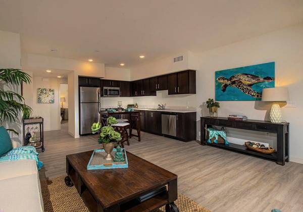 $2,600 / 1br - $500 OFF ur 1ST MO! 1 Bedroom - Roller Shades, Wood-Style Floors (Vista Village)63701586138369122