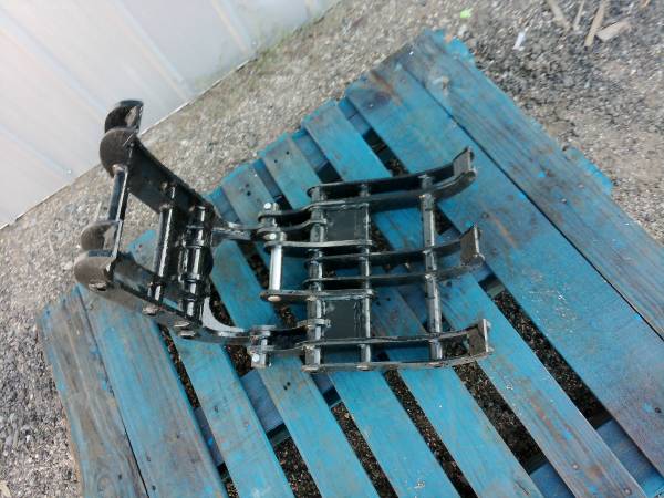 Mini excavator grappler 1