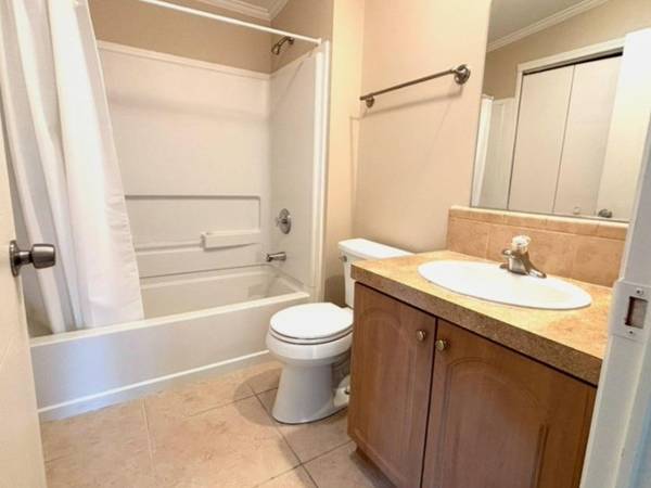 $65,000 / 2br - This charming home can be yours for $65,000 OBO (COQUINA CROSSING ELKTON FL)63848521980291121