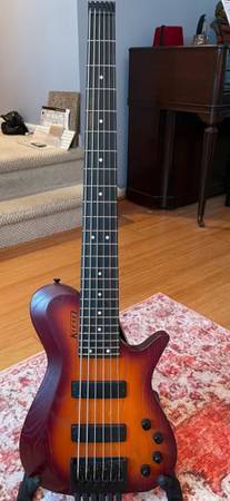 Kiesel Zeus ZB6, 6 string Headless Bass 1