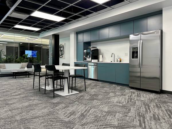 $19 Simplifique su programación: reserve salas de reuniones al instante en nuestra aplicación (Logan)64149670517121124