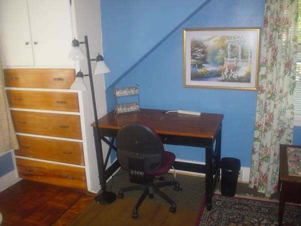 $1,180 / 1br - 336ft2 - Dos habitaciones contiguas, en casa privada tranquila, para un ocupante.$1180. (Concord N.H.)63656244936321120