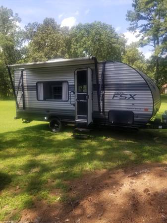 2019 FOREST RIVER SALEM FSX  RB167 * CAMPER 1