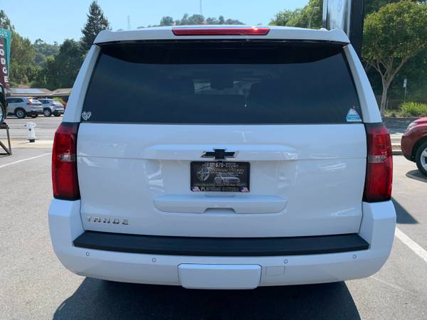 2019 Chevrolet Tahoe LT ~ 1 CA Owner ~ Family Size ~ We Finance ~ Call - $29,488 (3925 ALHAMBRA AVENUE MARTINEZ CA 94553)63470788505219124