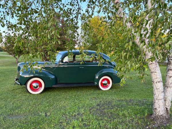 1940 Ford Standard 1