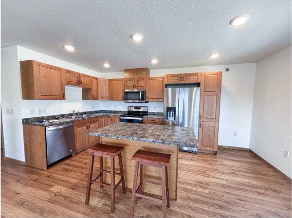 📍 158 Terrence St. #8 | Available November | $995 | Modern Townhome 1
