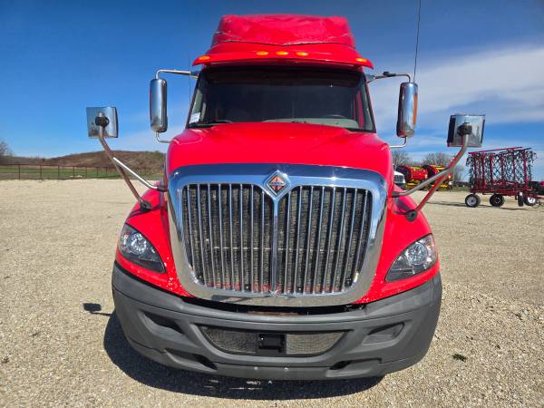 2014 International ProStar Sleeper Truck - Photo 5