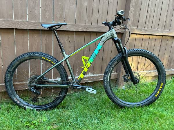 women’s MTB size medium 1