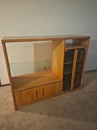 Drm table n Chairs, file cabinets. Etc 1