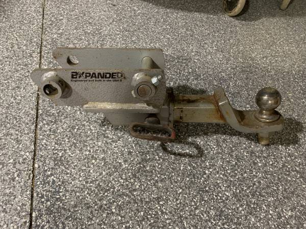 BXpanded Quick-On Receiver Hitch 1