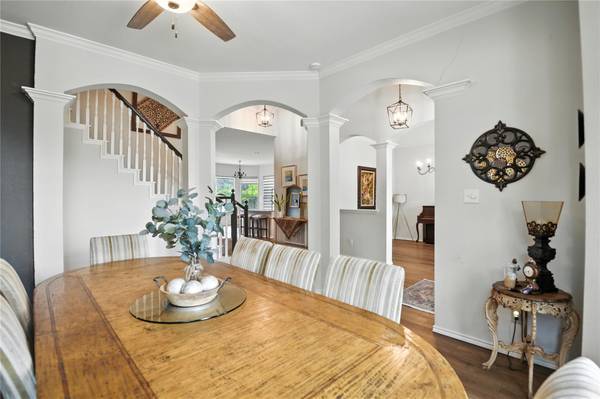 $585,000 / 5br - 3216ft2 - ===Hogar Excepcionalmente Hermoso en McKinney*5Dormitorios*3Baños*Actualizaciones MODERNAS (McKinney, Texas)63622615409667124