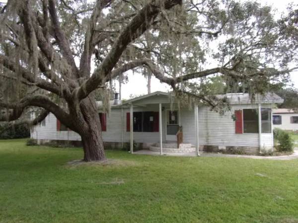 $131,000 / 3 dormitorios - 1680 pies² - Subasta del HUD - Casa prefabricada de 3 dormitorios y 2 baños en Dunnellon - Todos los licitadores son bienvenidos (Dunnellon)