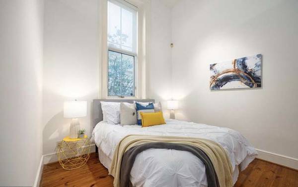 $1,100 / 1br - 1250ft2 - Fabulous 1bed/1bath with 1250sq/ft of large space. (Adams Morgan)64040028891266120
