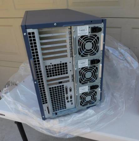 Nuevo ordenador Silicon Graphics SGI 1400 Intel Xeon - 2200 $ (Mountain View)63471416970115124