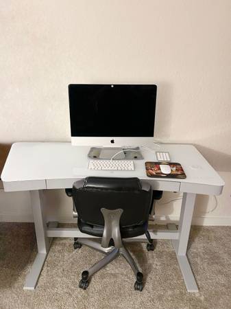 Sit/Stand desk 1