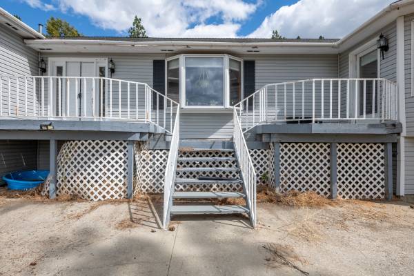 $850,000 / 4484ft2 - Open the door to opportunity! 🚪💫 This gem is freshly listed. (Victor)63657042815107121