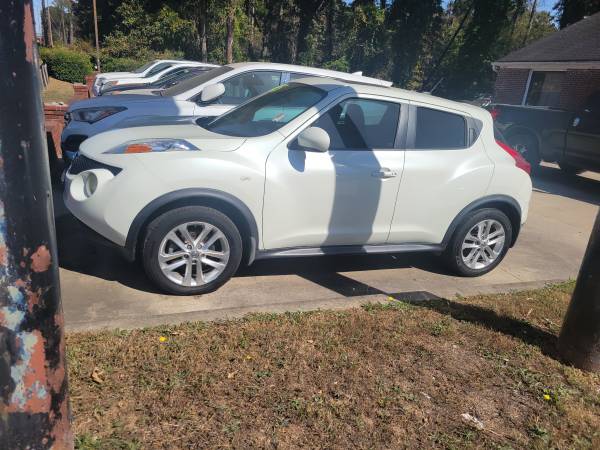 2012 NISSAN JUKE 1