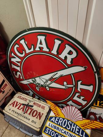 Looking to buy vintage advertising signs 1