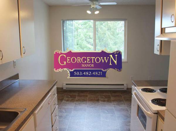 $1,295 / 1br - Key Card Access + Pool & Sauna + Adjacent to Washington Square Mall (Beaverton Tigard)63999315562882120