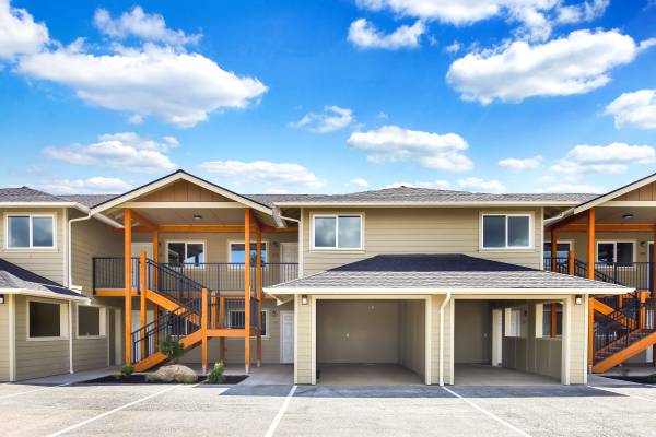 $1,750 / 2br - 1016ft2 - Spacious 2 Bedroom, 2 Bathroom in Lynden! (Lynden)63935322241794120