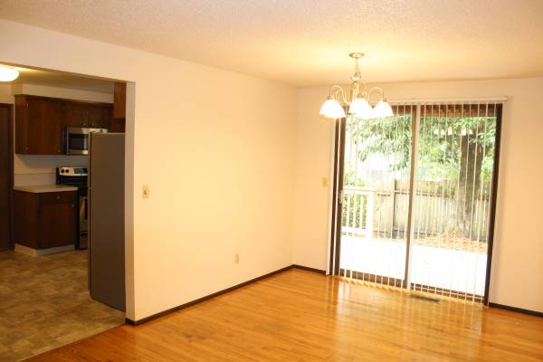 $3,500 / 3br - 1860ft2 - House for rent near Crossroads shopping (Bellevue)63934417258498123