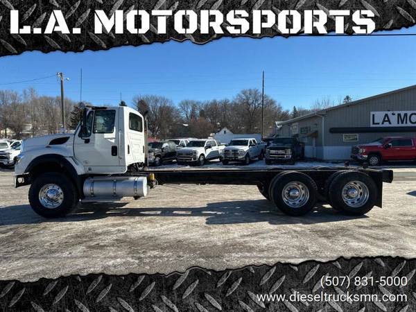 2013 INTERNATIONAL WORKSTAR 7600 HEAVY SPEC 58K GVWR FULL LOCKERS 1