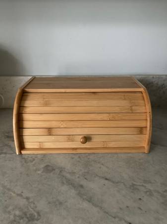 Bread box 1