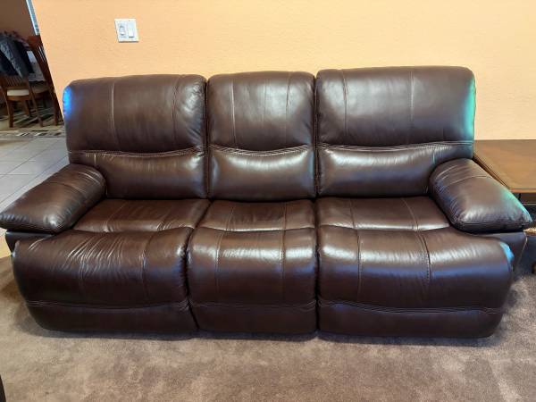 Leather sofas 1