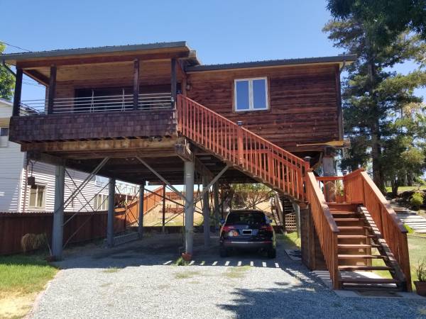 $2,700 / 1br - 1004ft2 - Cabaña frente al agua con muelle y vistas impresionantes - A 20 min de Bart (brentwood / oakley)63868039091073121