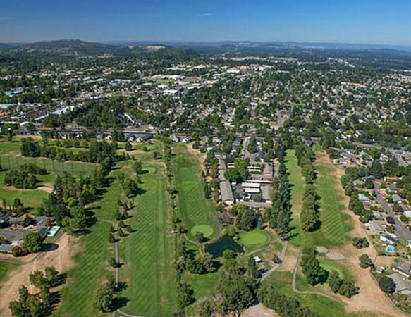 $1,650 / 2br - Portland Secluded 2 Bed Apt + Outside Storage, On-Site Maintenance (Gresham)63615695889409124