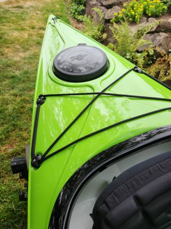 Kayak Eddyline Sky 10 - $875 (Redmond)63470798053251123