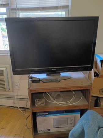 Sharp. 36 inch TV 1
