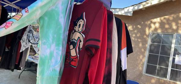 Yard sale photo