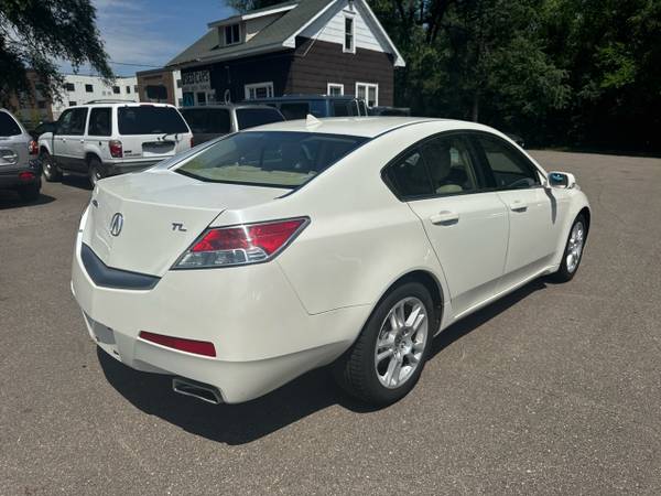 2009 Acura TL 4dr Sdn 2WD - $4,995 (Bobs Auto Ranch, Lino Lakes)63489863967363124