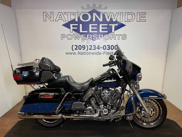 2010 Harley Davidson Electra Glide Ultra Limited FLHTK 103 Touring 1