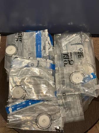 Magic Bag Space Saver Vacuum-Seal Storage Bags [Large] (x8) 1