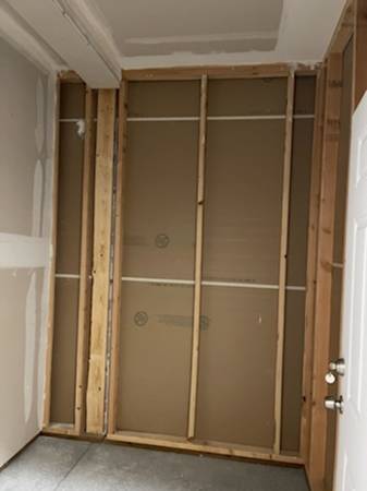 $45 / 50ft2 - Storage 50sf  $45 a month (BATTLE GROUND)63842024508163121