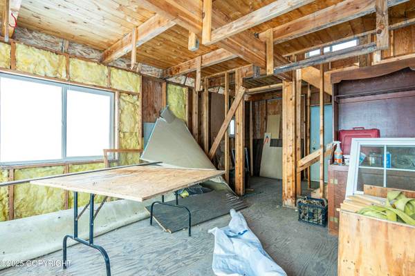 $150,000 / 1br - 796ft2 - Build Sweat Equity w/796 SF Unfinished Cabin & 1.38 Acres (Palmer)64004786218627122