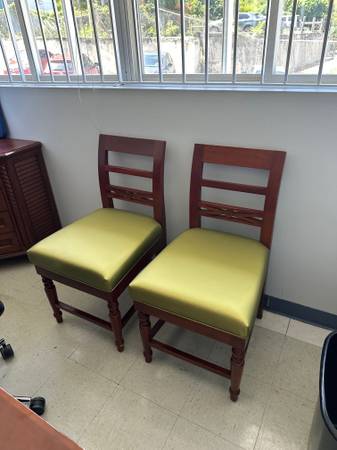 accent chairs (2) 1