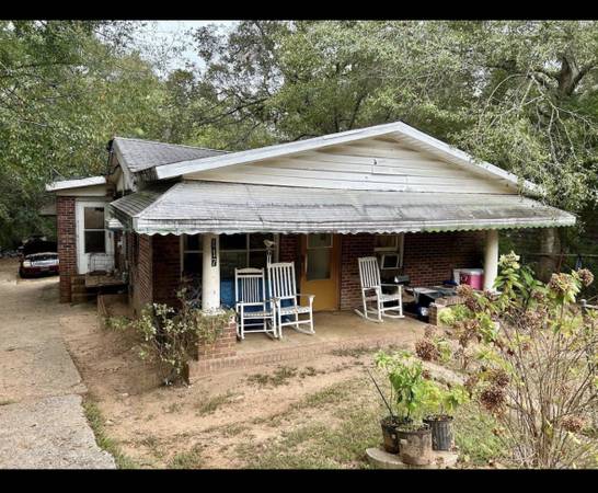 Lauren’s 1.5 acres lot with house 1