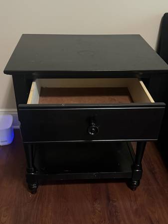 Black bedside table 1