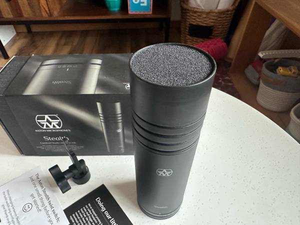 Micrófono Aston Stealth Active Dynamic 4 Voice con preamplificador clase A integrado MIN - $100 (Wasilla / Anchorage)63470286519681122