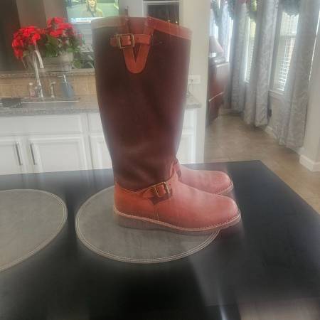 Chippewa mens snake boots 1
