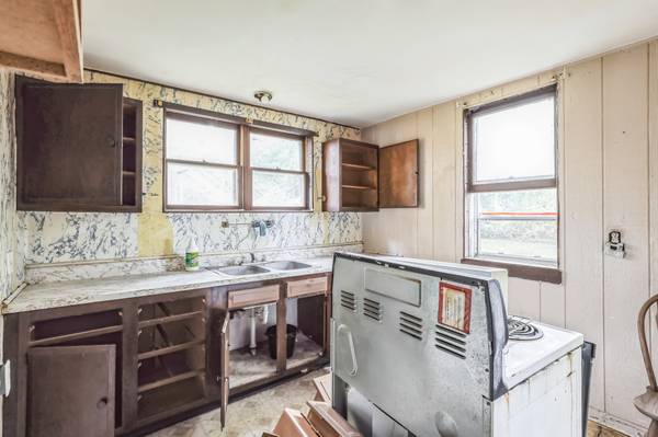 $45,000 / 5br - 2724ft2 - Off-Market Triplex – $45K – Strong Cashflow – Anna, IL (Anna)63876483714435124