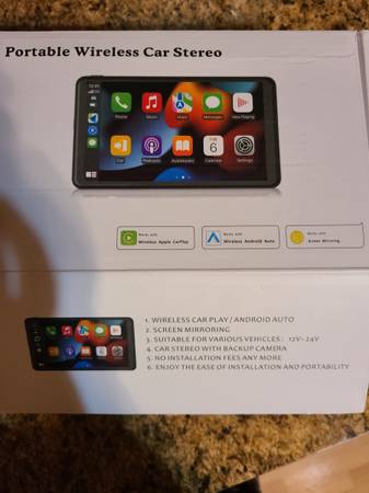 Portable wireless car stereo/back up camera 1