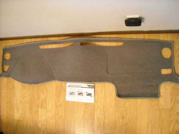 CoverKing Dashmat for 2016 to 2023 Toyota Tacoma 1
