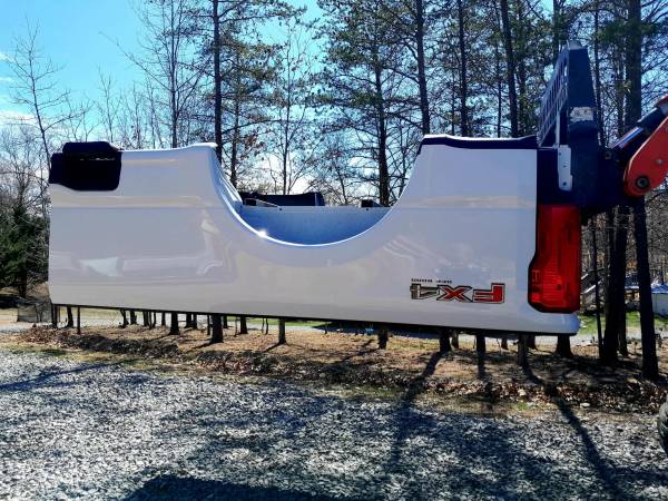 23-26 Ford F250, 350 8 ft with tail lights 1